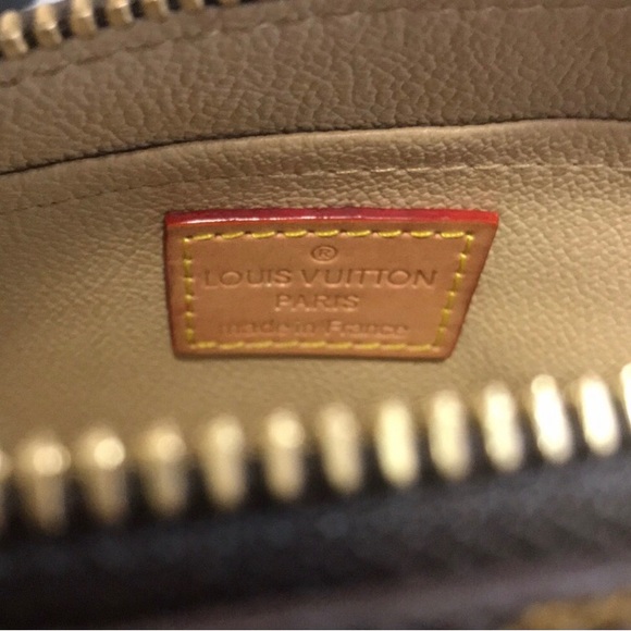 Meet your Posher, Reese - Picture 1 of 3